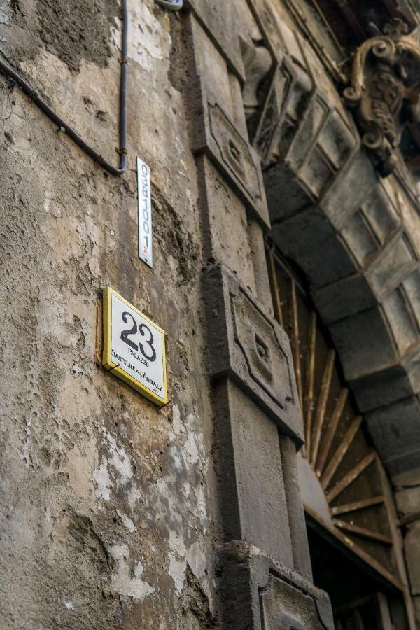 Domus Sanfelice Suite Наполи Екстериор снимка